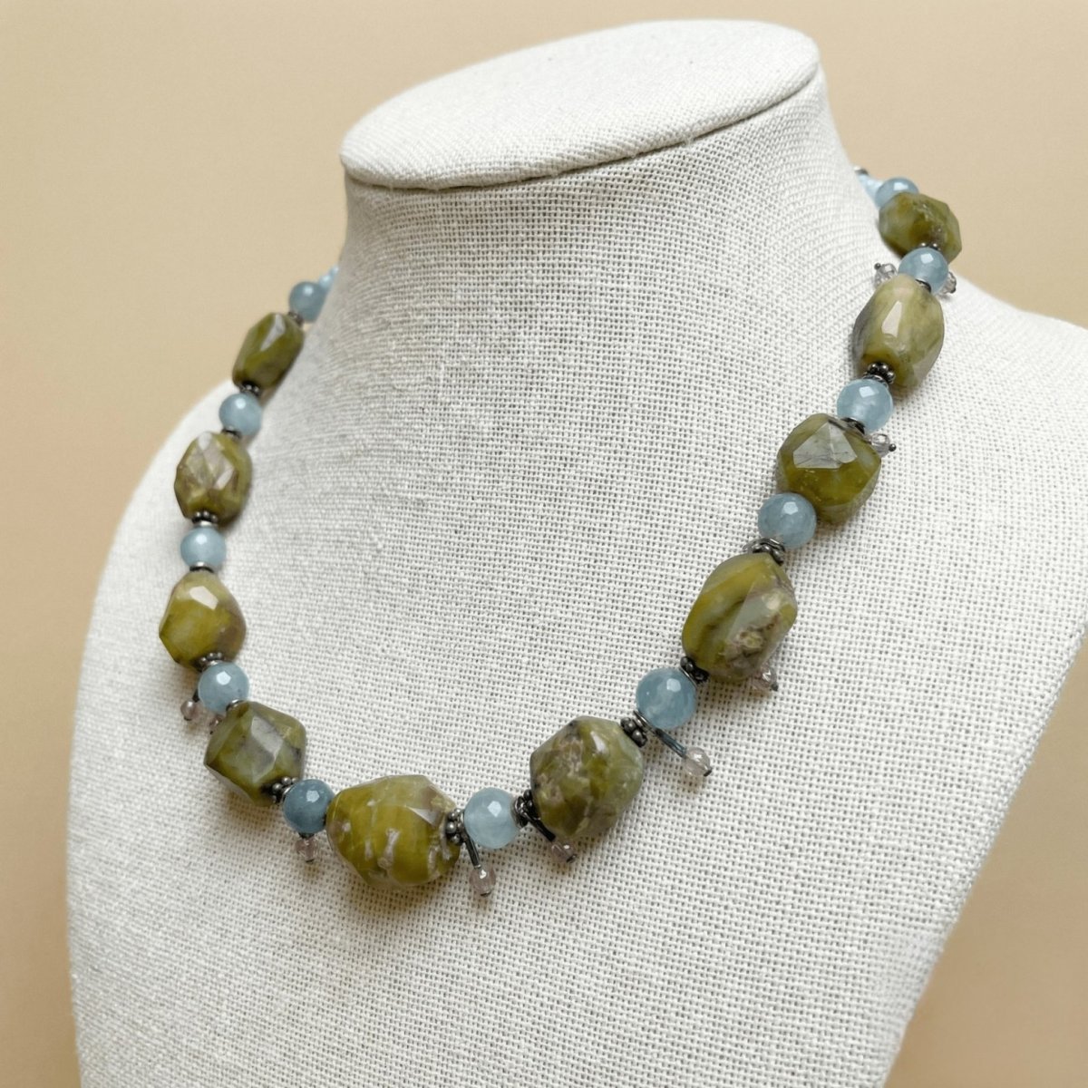 Prehnite & Aquamarine Beaded Necklace - Thumbnail 2