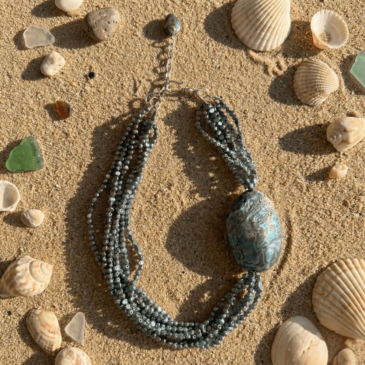 Freshwater Pearl Necklace with Abalone Shell Pendant - Thumbnail 2