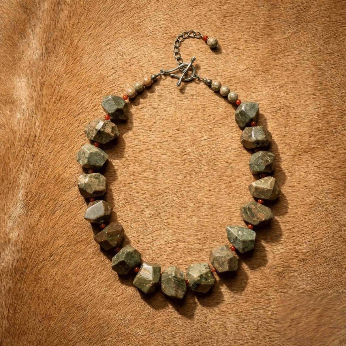 Green Jasper Faceted Nugget Necklace with Red Coral Accents - Thumbnail 2