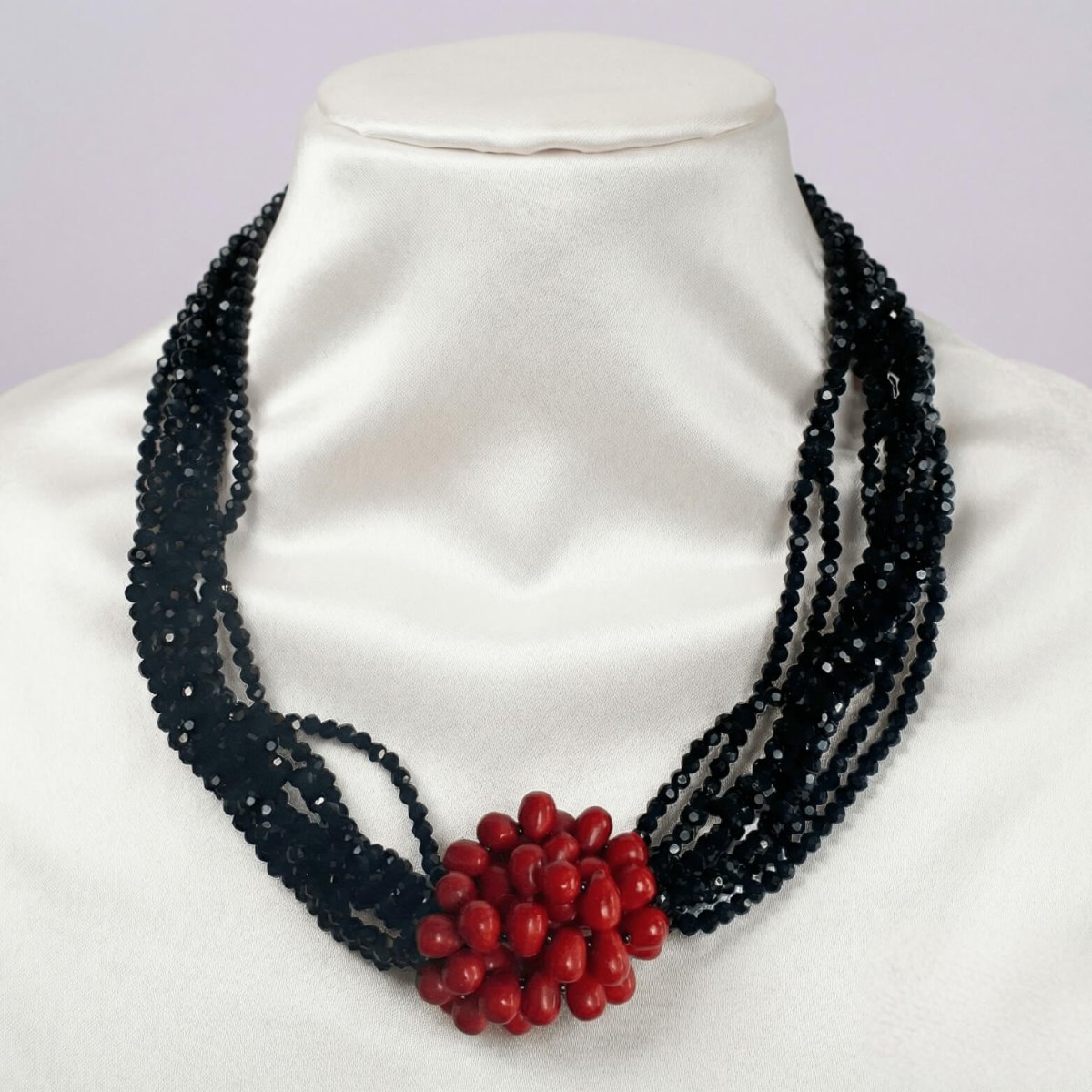 Black Agate and Red Coral Necklace - Thumbnail 3
