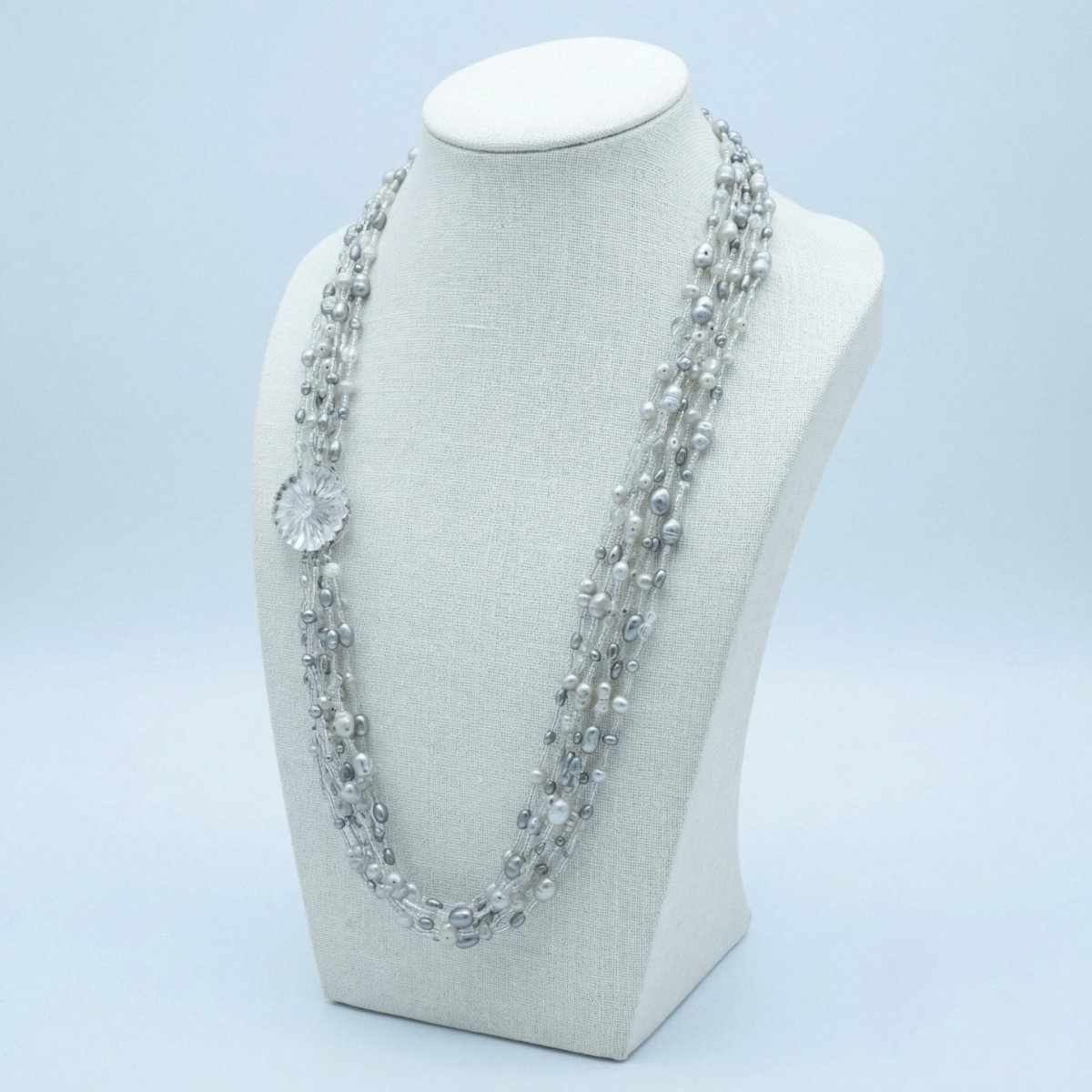 Freshwater Pearl Necklace with Mother of Pearl Flower Pendant - Thumbnail 2