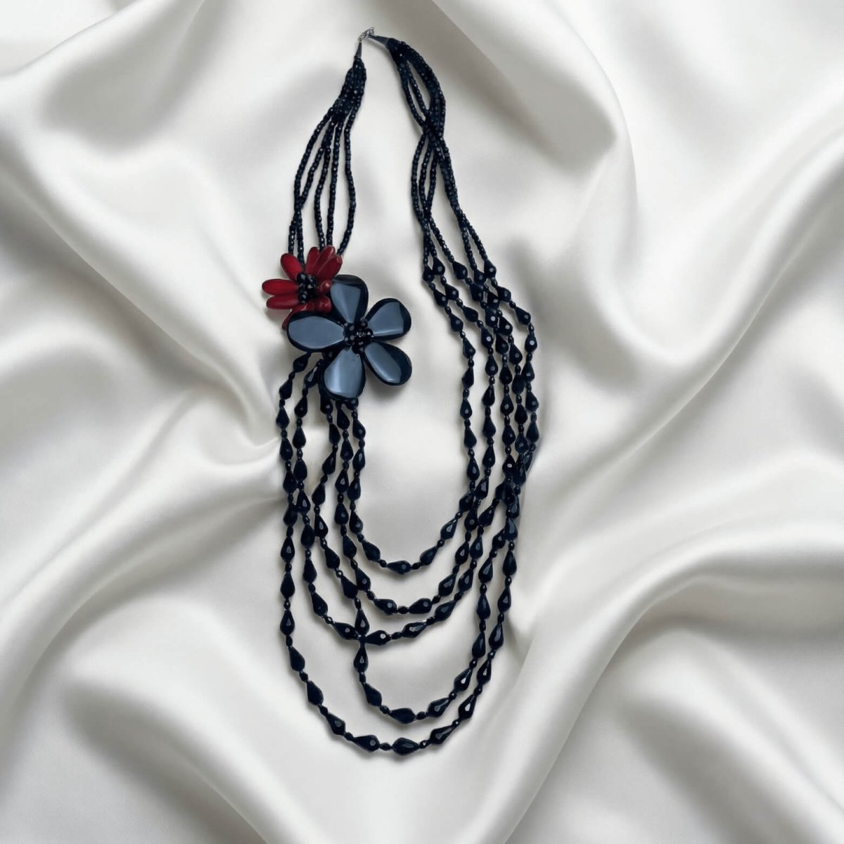 Black Agate and Red Coral Flower on Black Onyx Strand Necklace - Thumbnail 2